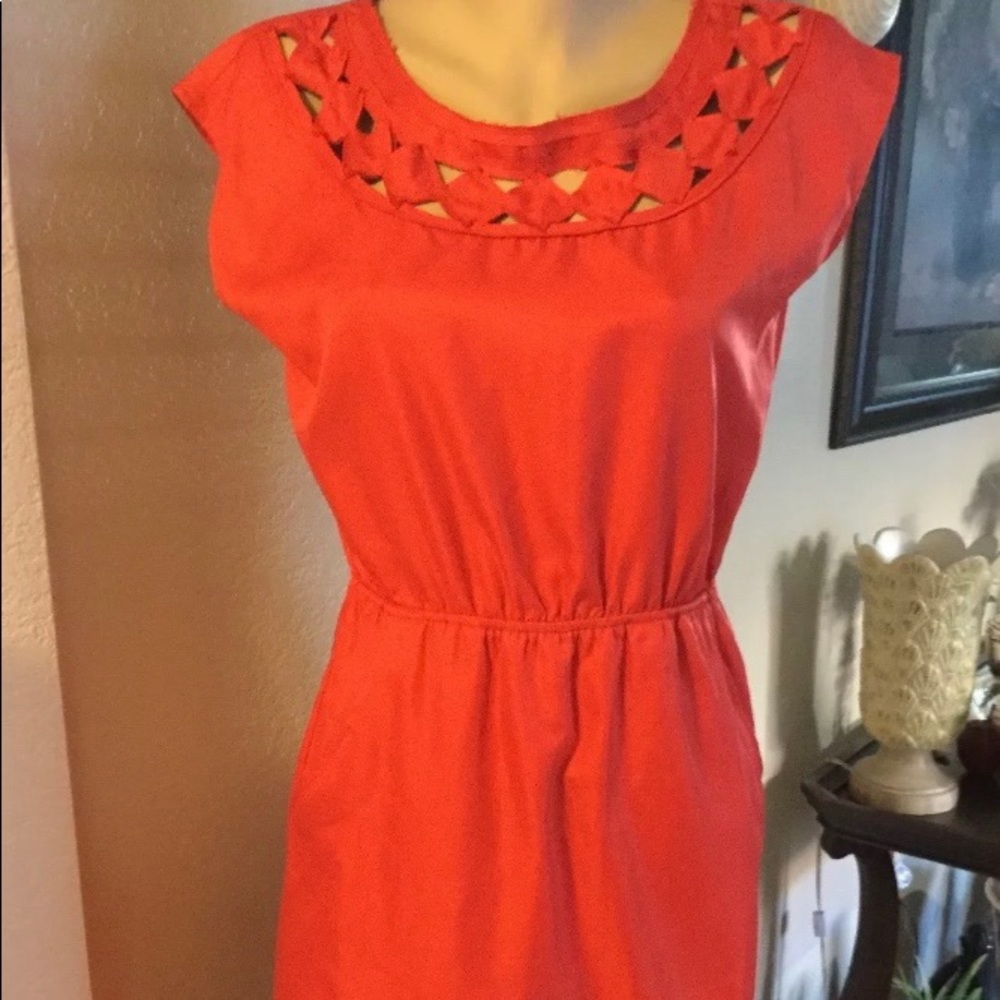 Banana Republic Red Killer Tomato Neckline Size 4